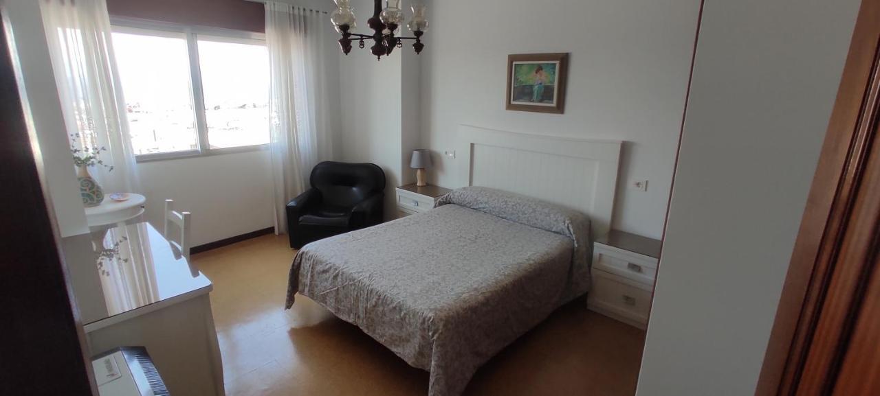Apartamentos Orillamar O Grove Exteriör bild