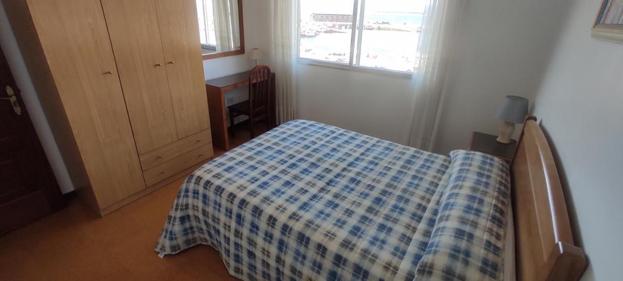 Apartamentos Orillamar O Grove Exteriör bild